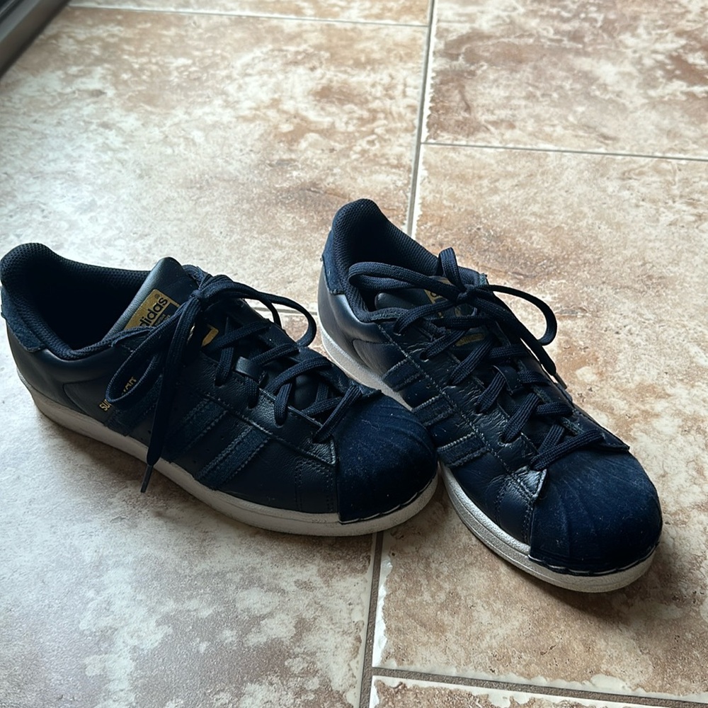 Superstar Adidas originals sneakers